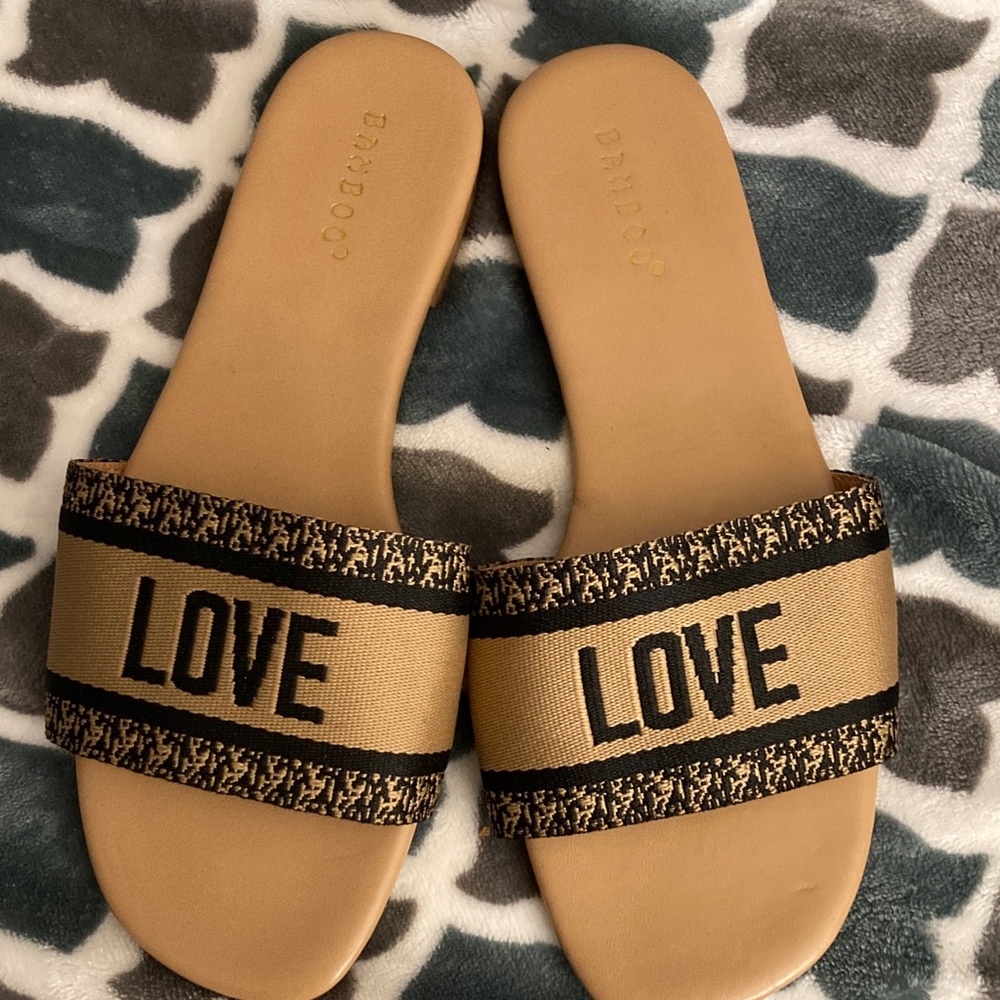 BAMBOO Love Slide Sandals in Tan and Black